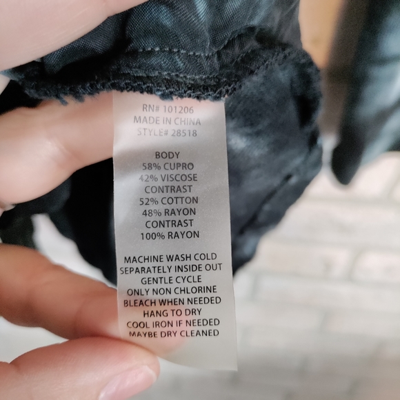 Soft Surrounding Womens Tie Dye Tunic Long Sleeve Shirt Size S - Picture 4 of 7